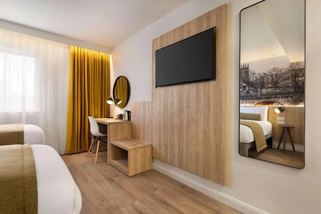 Hotel Super 8 Chester East
